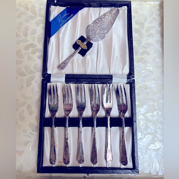 Vintage Raimond Sheffield, England silver plate set/6 forks and serving knife❣️ - Picture 1 of 5
